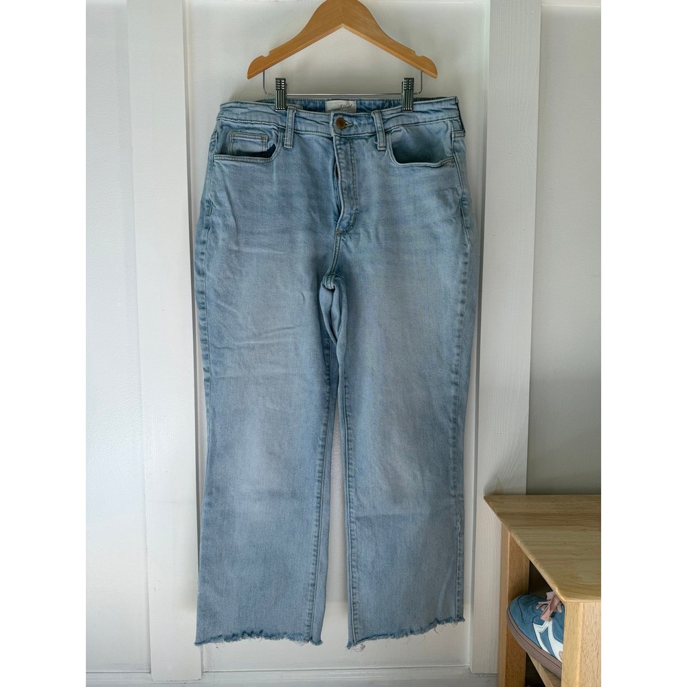 Universal Threads Women's ankle bootcut jeans